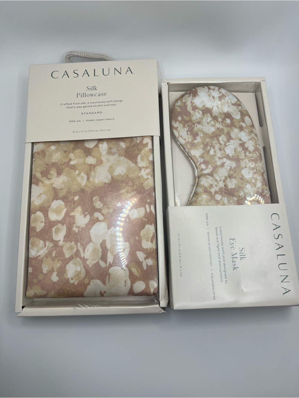 New in Box Casaluna Silk Pillowcase and Eye Mask Set - Quiet Luxury, Classic